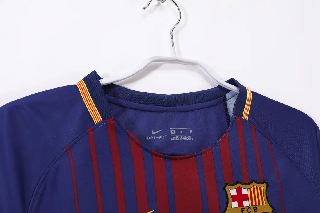 Foto 7 de Manga larga: Temporada 2017/18 Barcelona local 3B