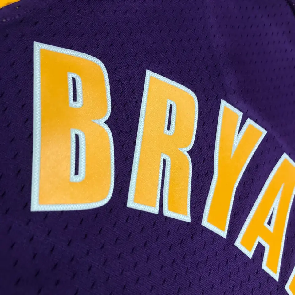 Foto 4 de Camiseta retro termosellada MN: SW de los Lakers temporada 00/01, cuello en V, morado, número 8 Kobe