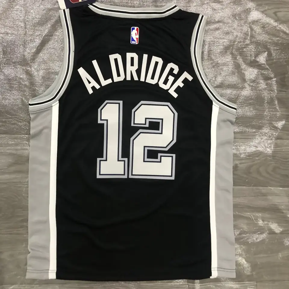 Foto 2 de San Antonio Spurs negro nº 12 Aldridge