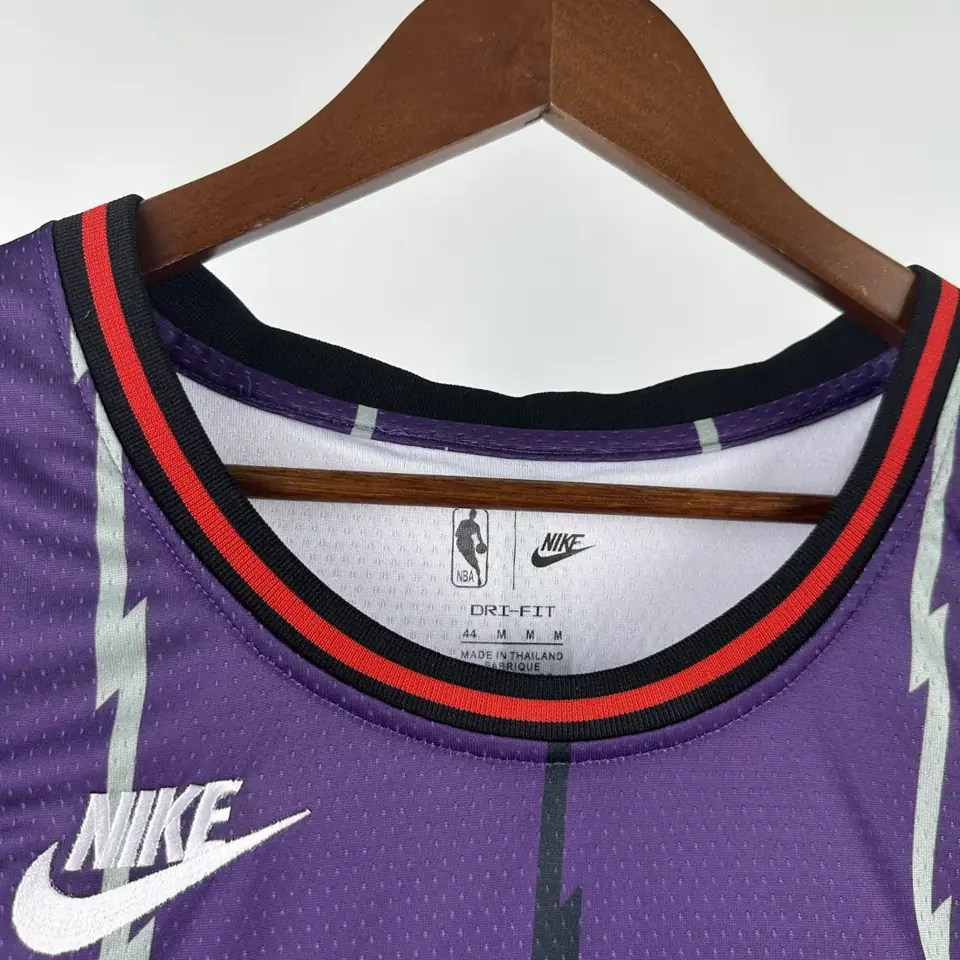 Foto 4 de Temporada 26 Raptors retro morado número 1 McGrady