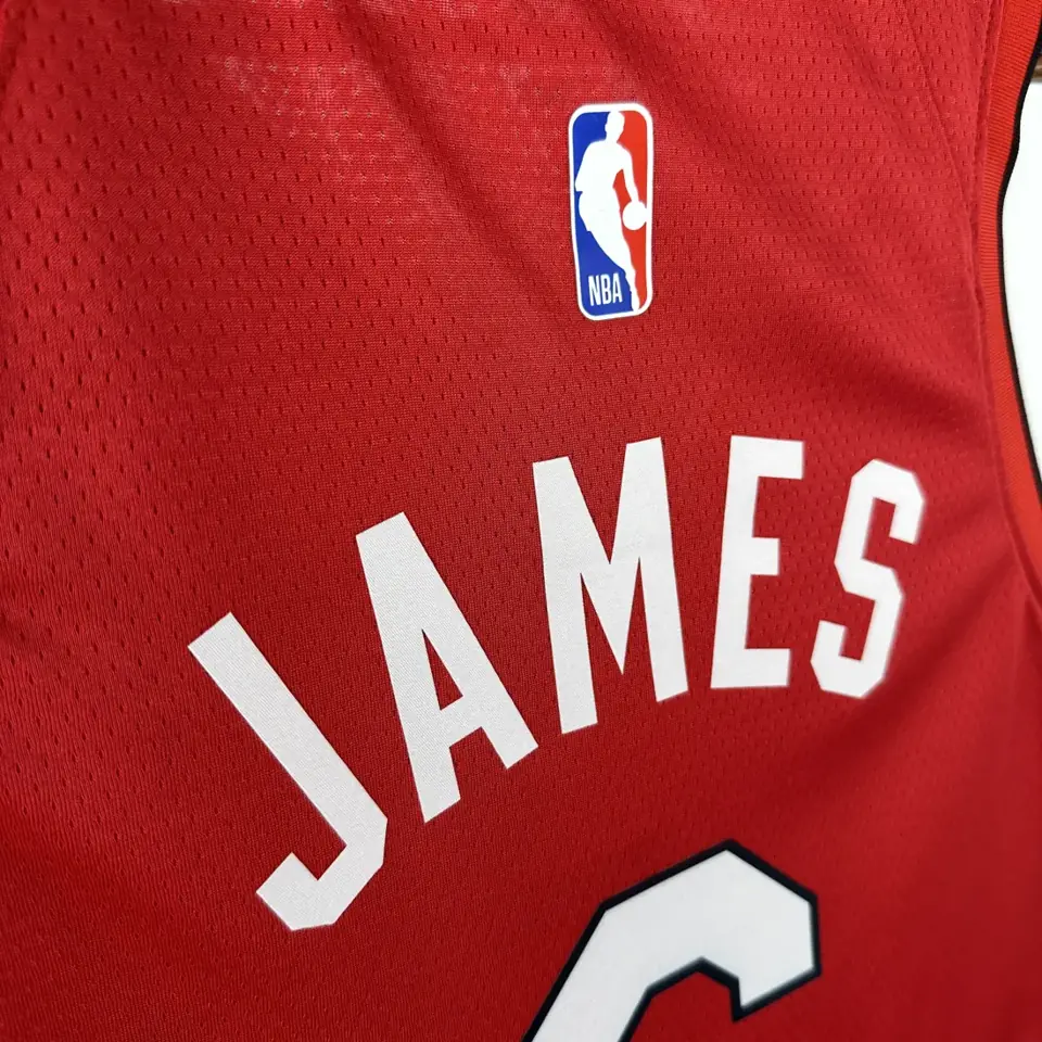 Foto 5 de Temporada 25 Heat Edición City número 6 James