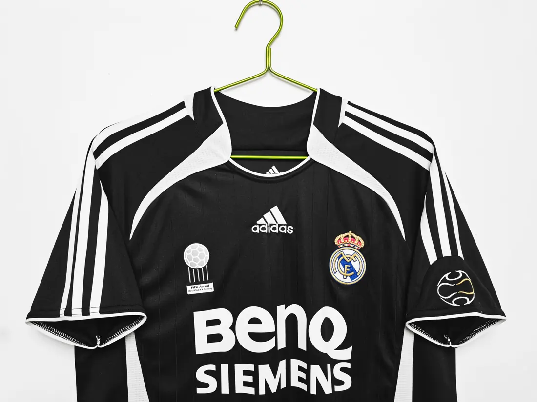 Foto 3 de Temporada 2006/07 Real Madrid tercera 8A