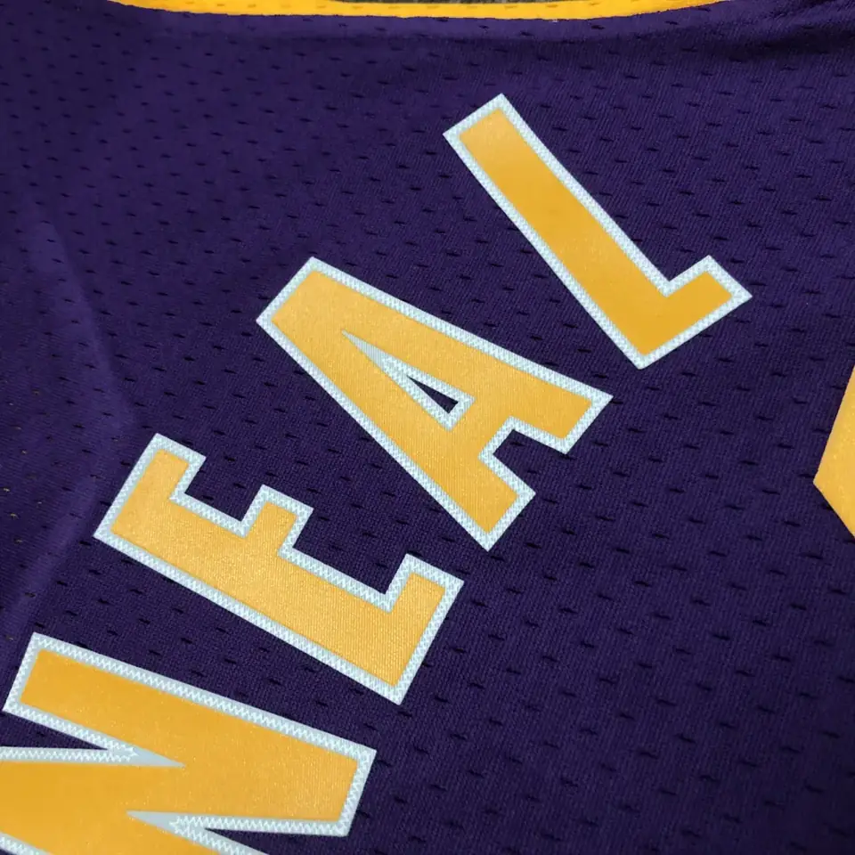 Foto 3 de Camiseta retro termosellada MN: SW de los Lakers temporada 19/00, cuello en V, morado, número 34 O'Neal