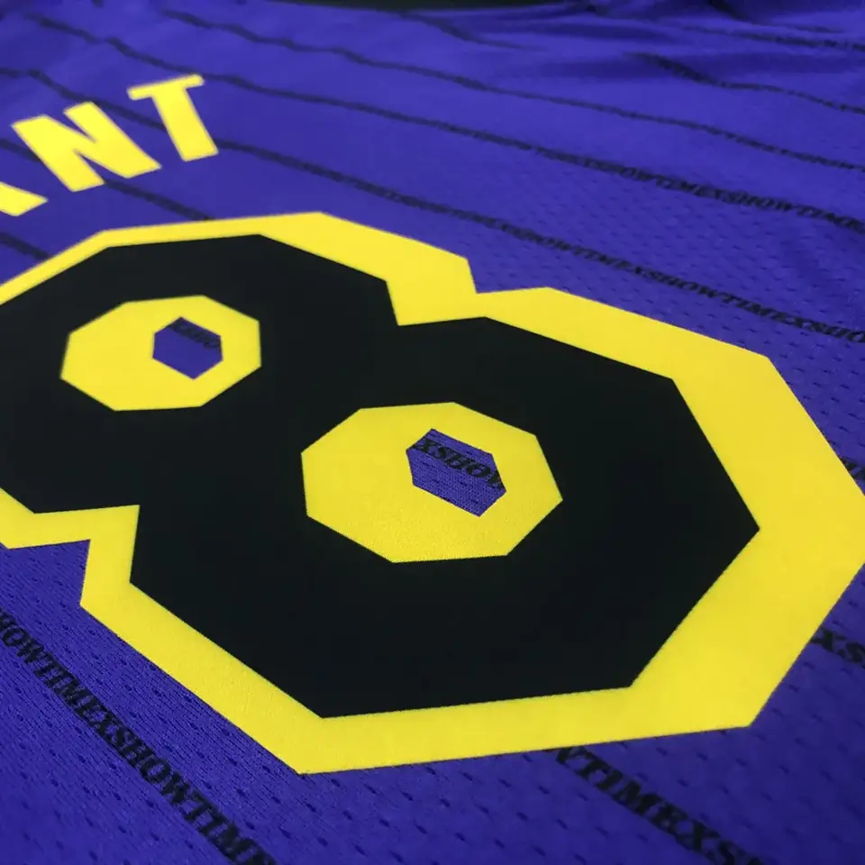 Foto 5 de Temporada 18 Los Angeles Lakers morado Edición limitada de rayas nº 8 Kobe