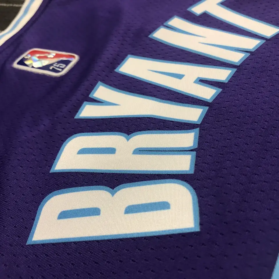 Foto 6 de 75º aniversario temporada 22 Lakers City Edition nº 24 Kobe