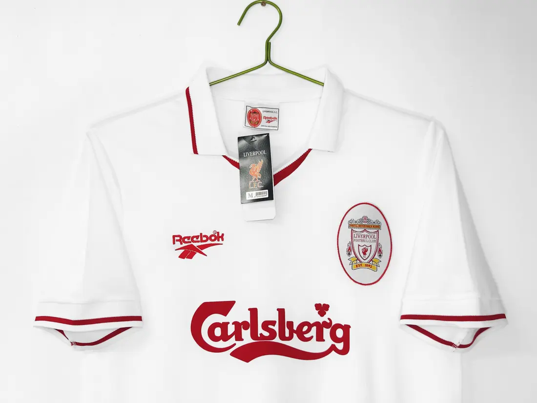 Foto 2 de Temporada 1996/97 Liverpool blanco 8A