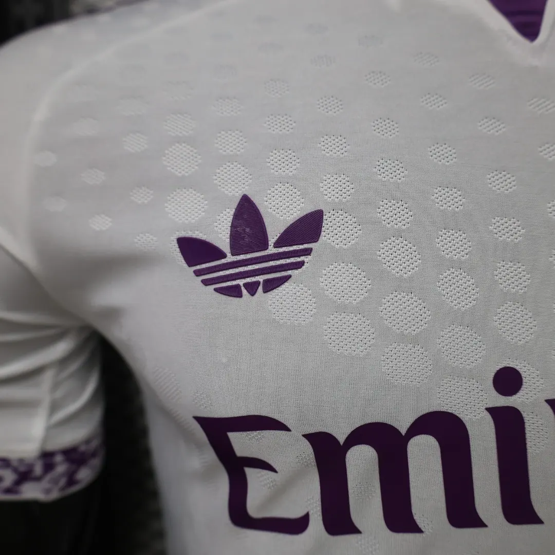Foto 6 de Versión jugador 26 Real Madrid edición especial