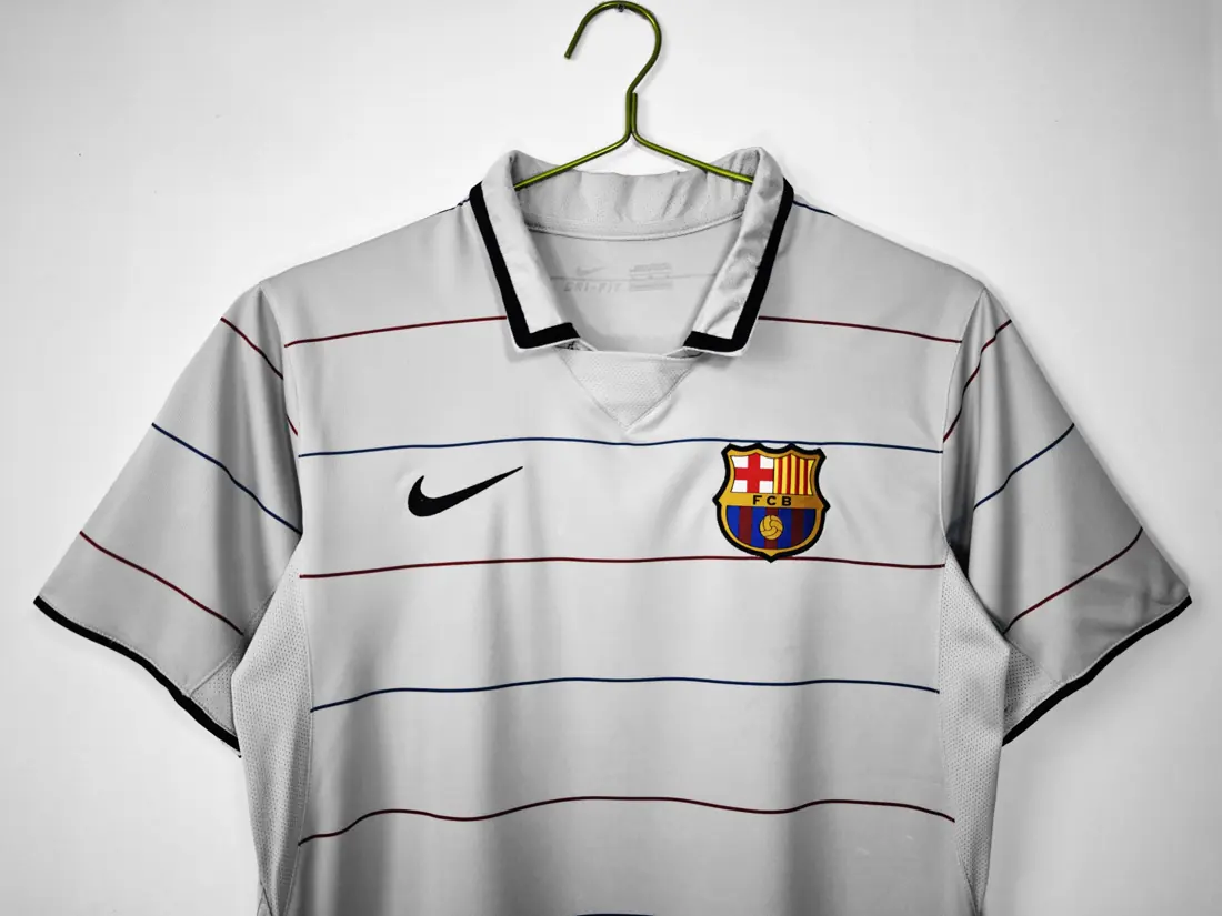 Foto 8 de Temporada 2003/04 Barcelona visitante 8A