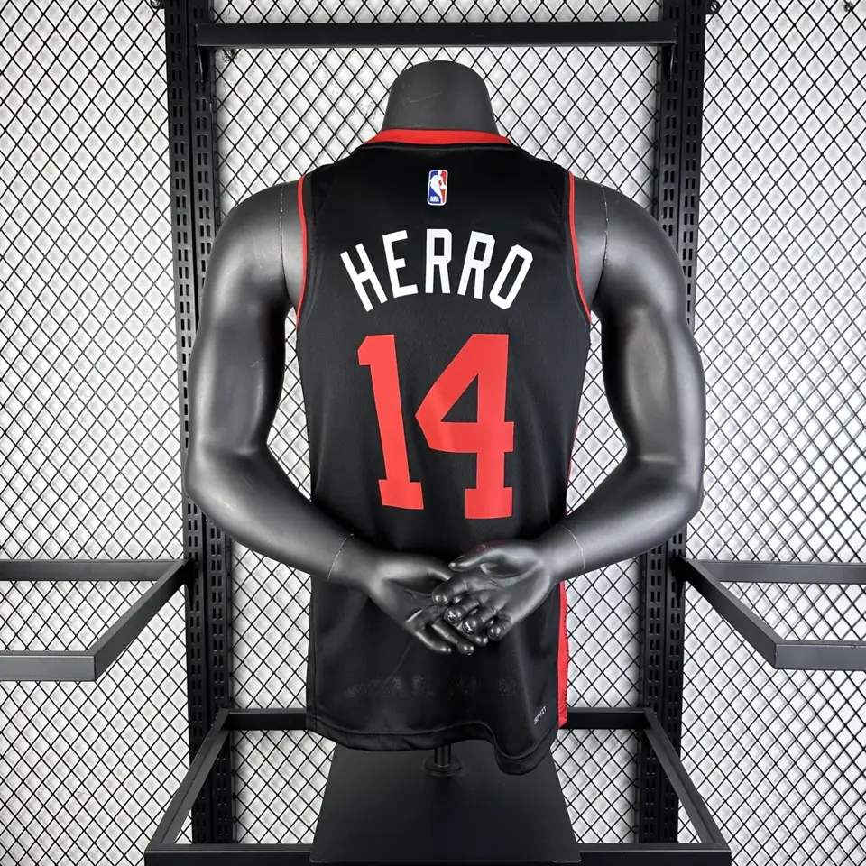 Foto 2 de Temporada 24 Heat Edición Ciudad número 14 Herro