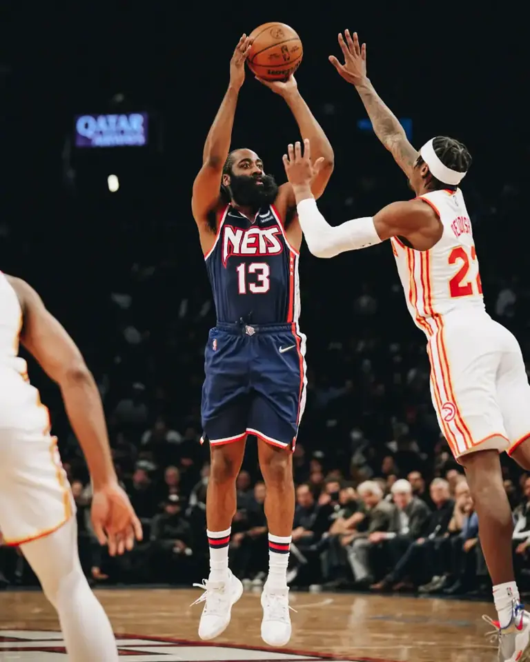 Foto 2 de 75º aniversario temporada 22 Nets City Edition nº 13 Harden