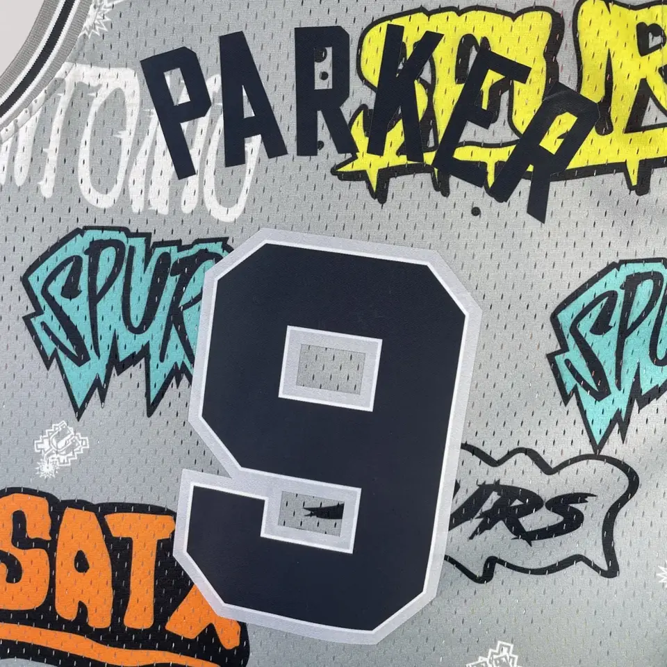 Foto 8 de Camiseta retro termoimpresa MN: SW Spurs temporada 02/03 grafiti número 9 Parker