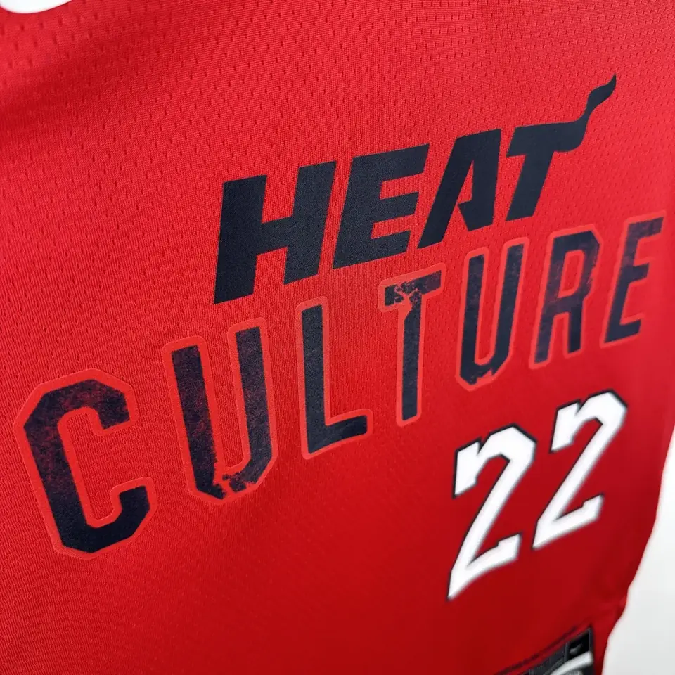Foto 7 de Temporada 25 Miami Heat Edición City número 22 Butler