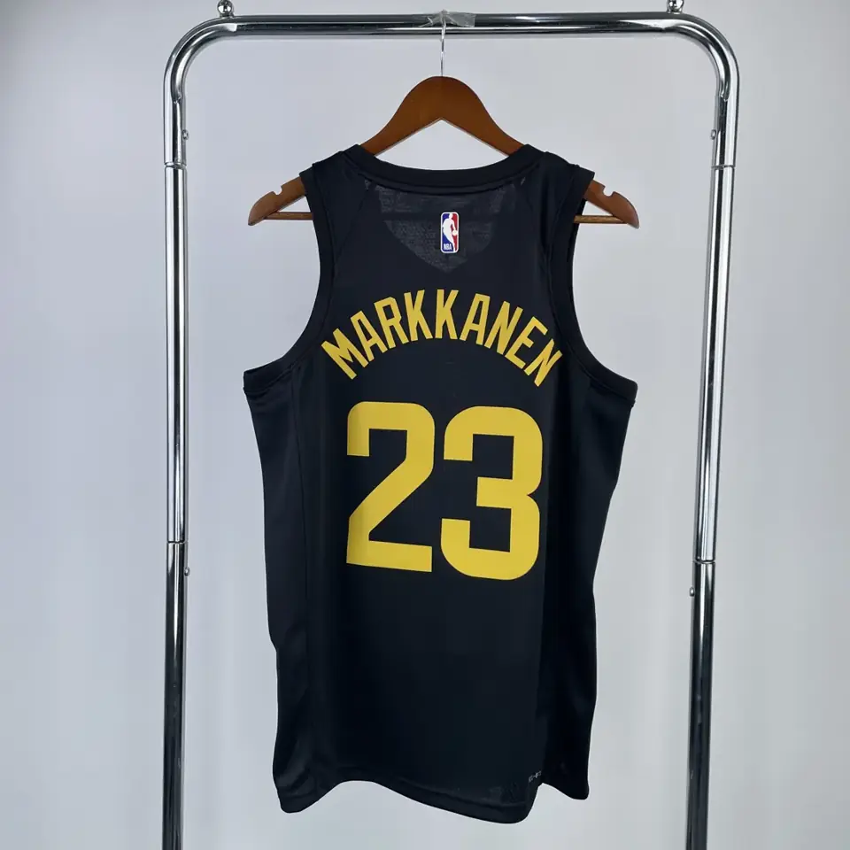 Foto 2 de Temporada 23 Jazz Jordan Edición Limitada Número 23 Markkanen