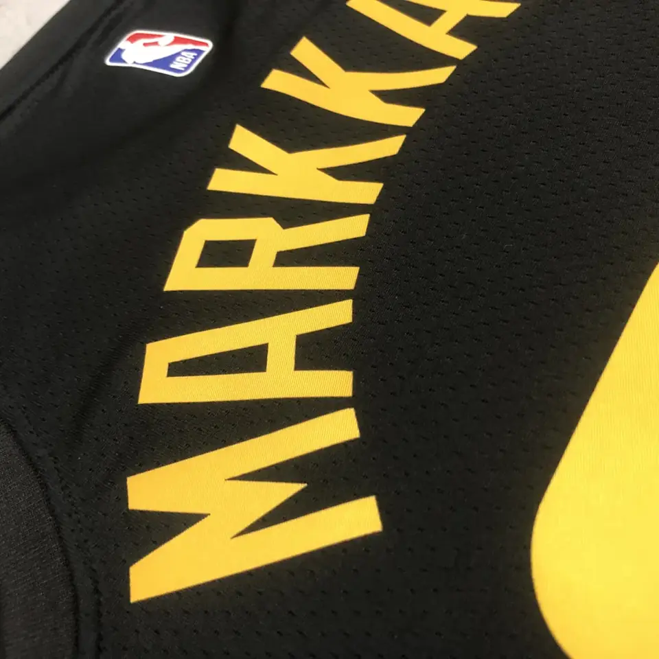 Foto 6 de Temporada 23 Jazz Jordan Edición Limitada Número 23 Markkanen