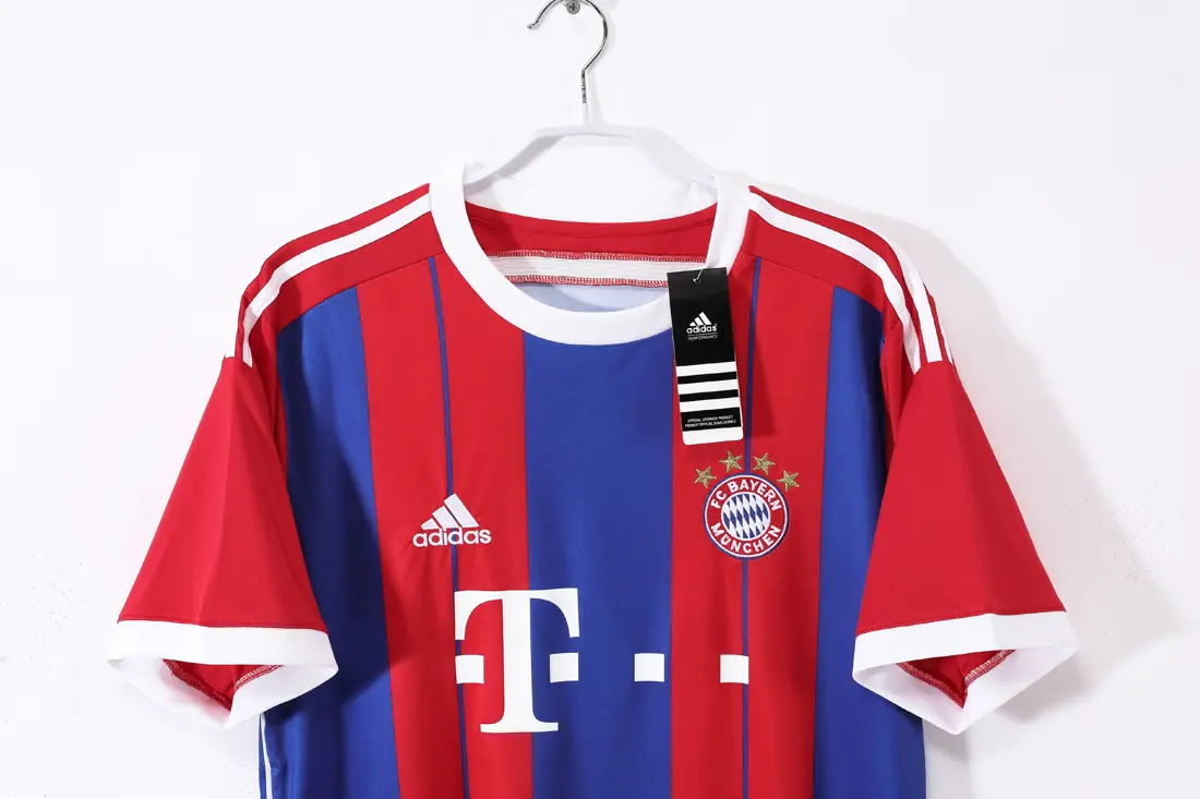 Foto 2 de Temporada 2014/15 Bayern de Múnich local retro 5A