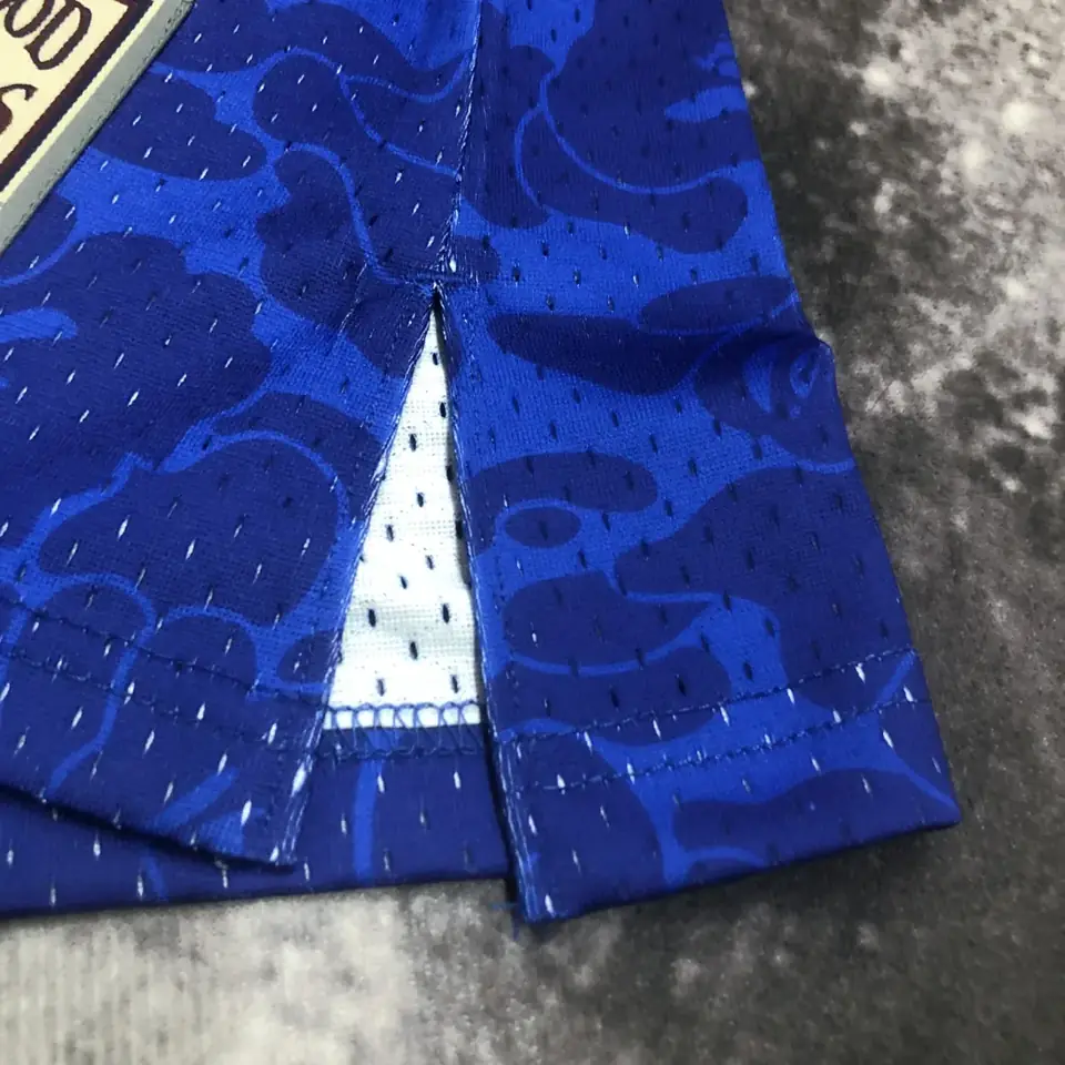 Foto 6 de Camiseta colaborativa BAPE×M&N: Brooklyn Nets azul número 93