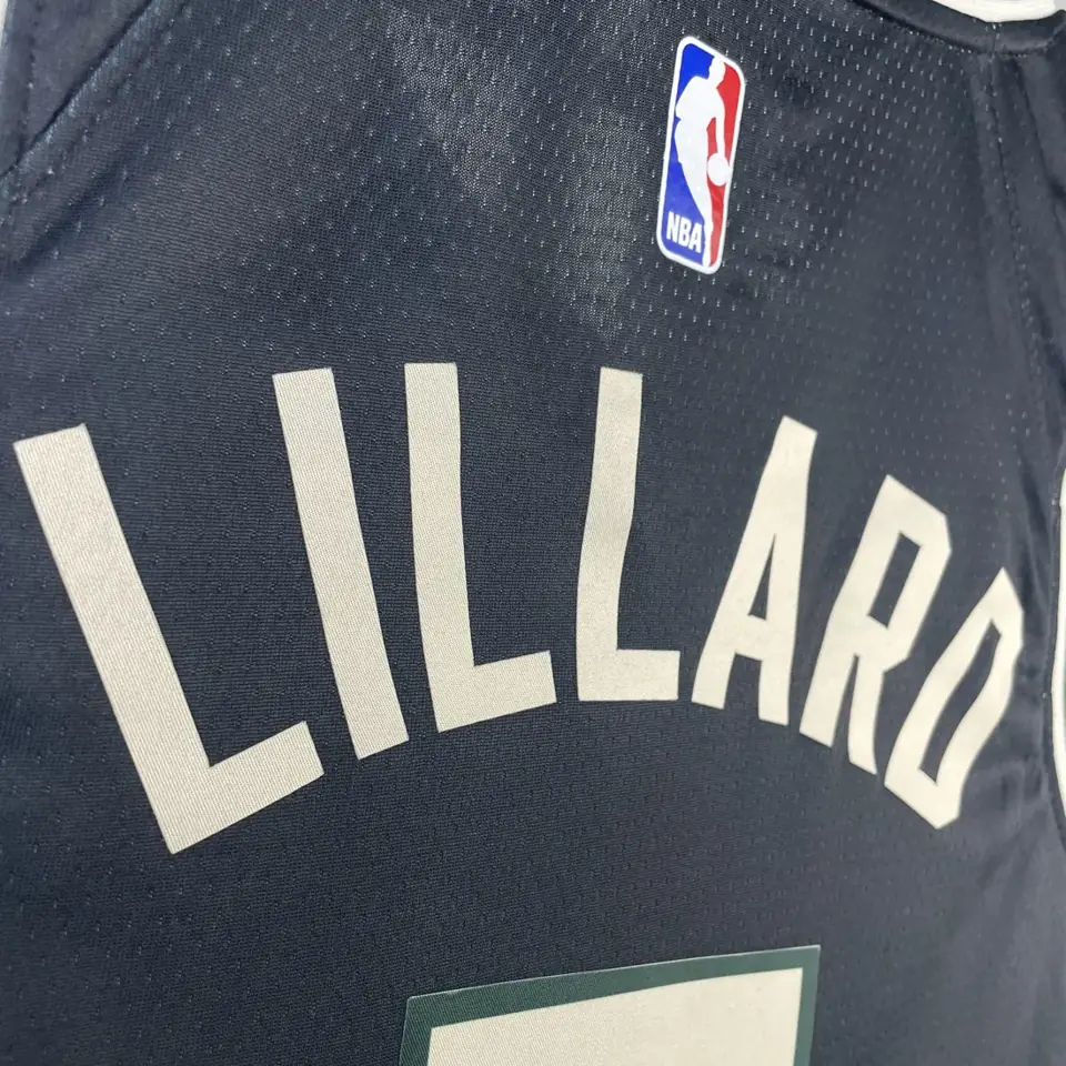 Foto 5 de Temporada 23 Bucks Edición Jumpman número 0 Lillard