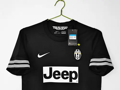 Foto 5 de Temporada 2012/13 Juventus visitante negra 5A