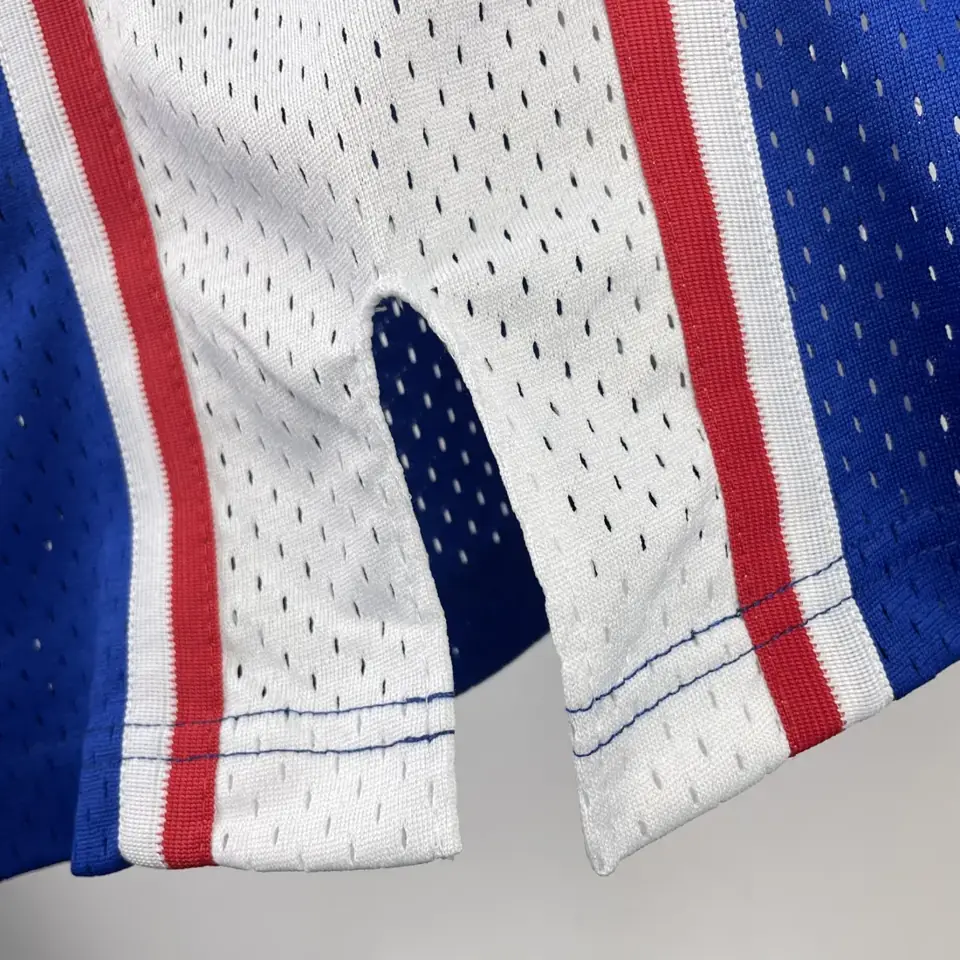 Foto 5 de Camiseta retro MN termo-sellada: SW 76ers temporada 82/83 azul número 6 Julius Erving