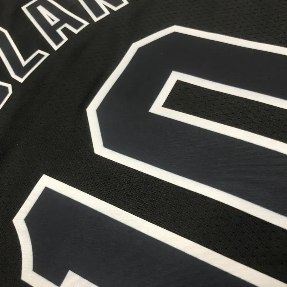 Foto 2 de Temporada 23 Spurs retro número 10 DeRozan