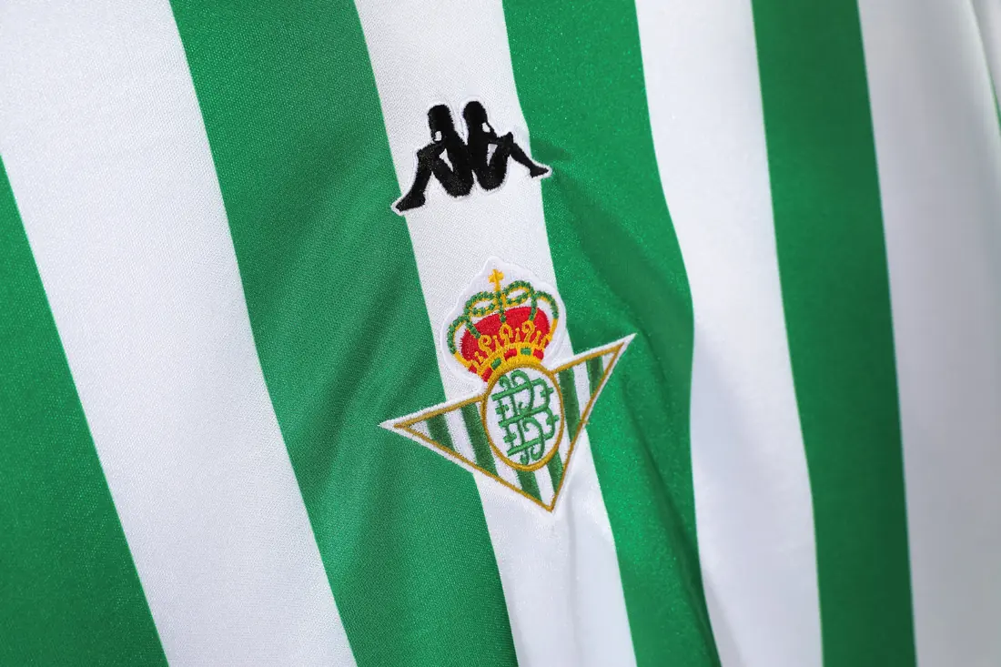 Foto 6 de Temporada 1999/00 Real Betis local retro 5A