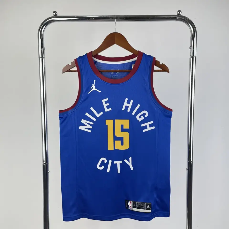 Foto 1 de Temporada 21 Denver Nuggets edición Jumpman n.º 15 Jokic