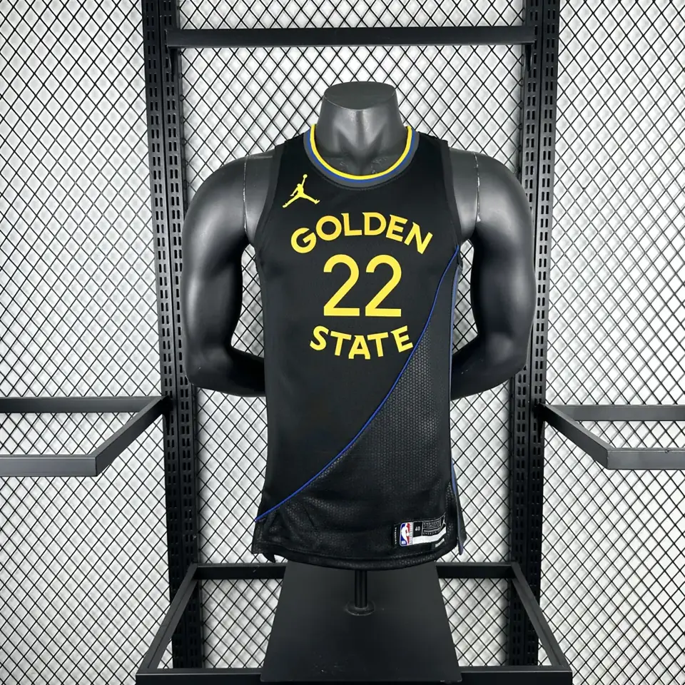 Foto 3 de Temporada 25 Warriors Jumpman n.º 22 Wiggins