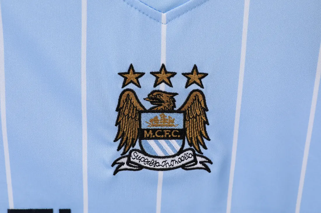 Foto 8 de Temporada 2007/08 Manchester City local retro 8 A