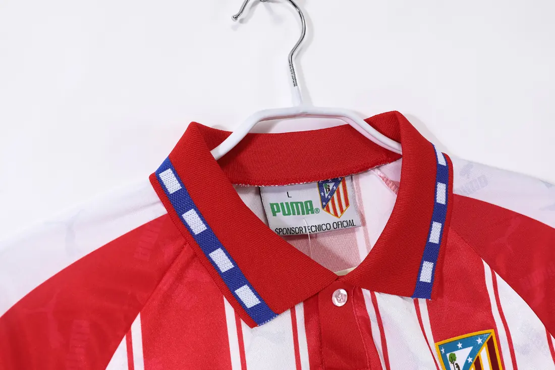 Foto 7 de Temporada 1994/95 Atlético de Madrid local retro 8A