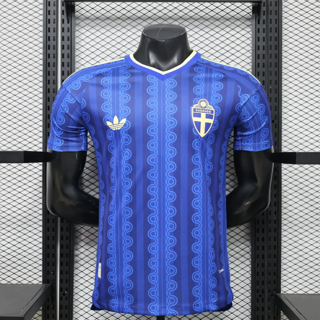Foto 1 de Versión jugador 26/27 Suecia visitante S-2XL