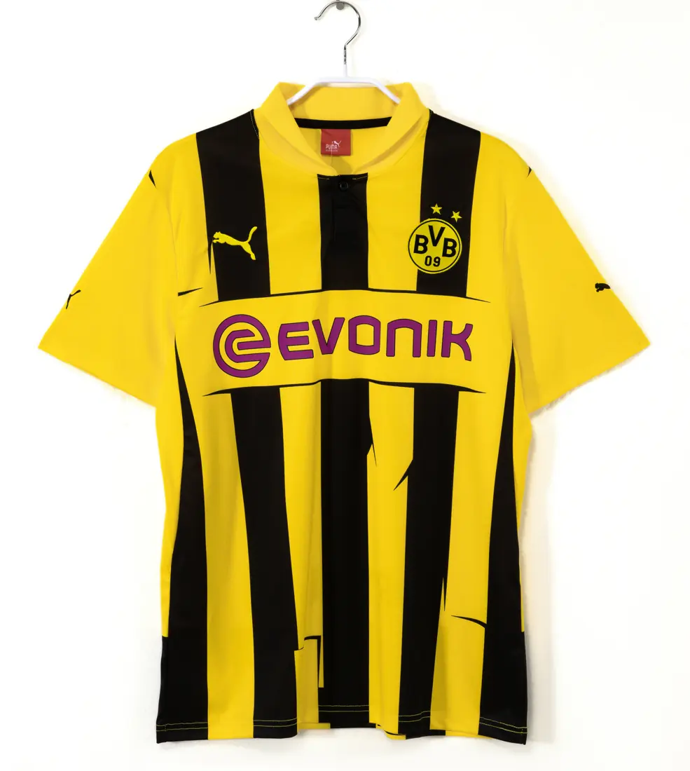 Foto 1 de Temporada 2012/13 Borussia Dortmund local retro 5A