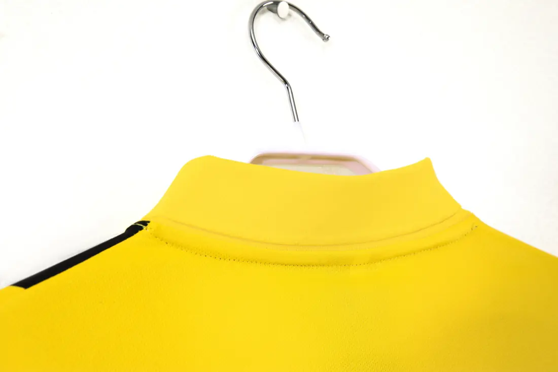 Foto 4 de Temporada 2012/13 Borussia Dortmund local retro 5A