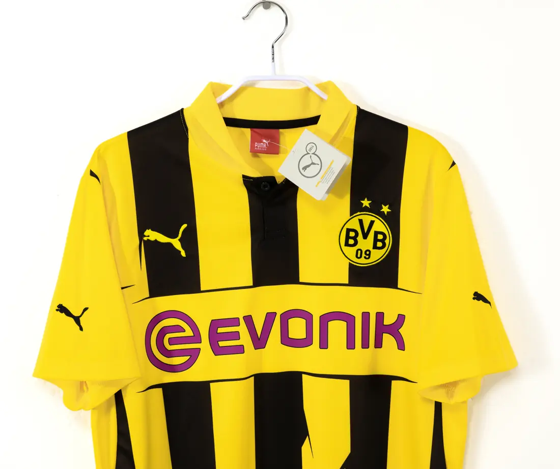 Foto 7 de Temporada 2012/13 Borussia Dortmund local retro 5A