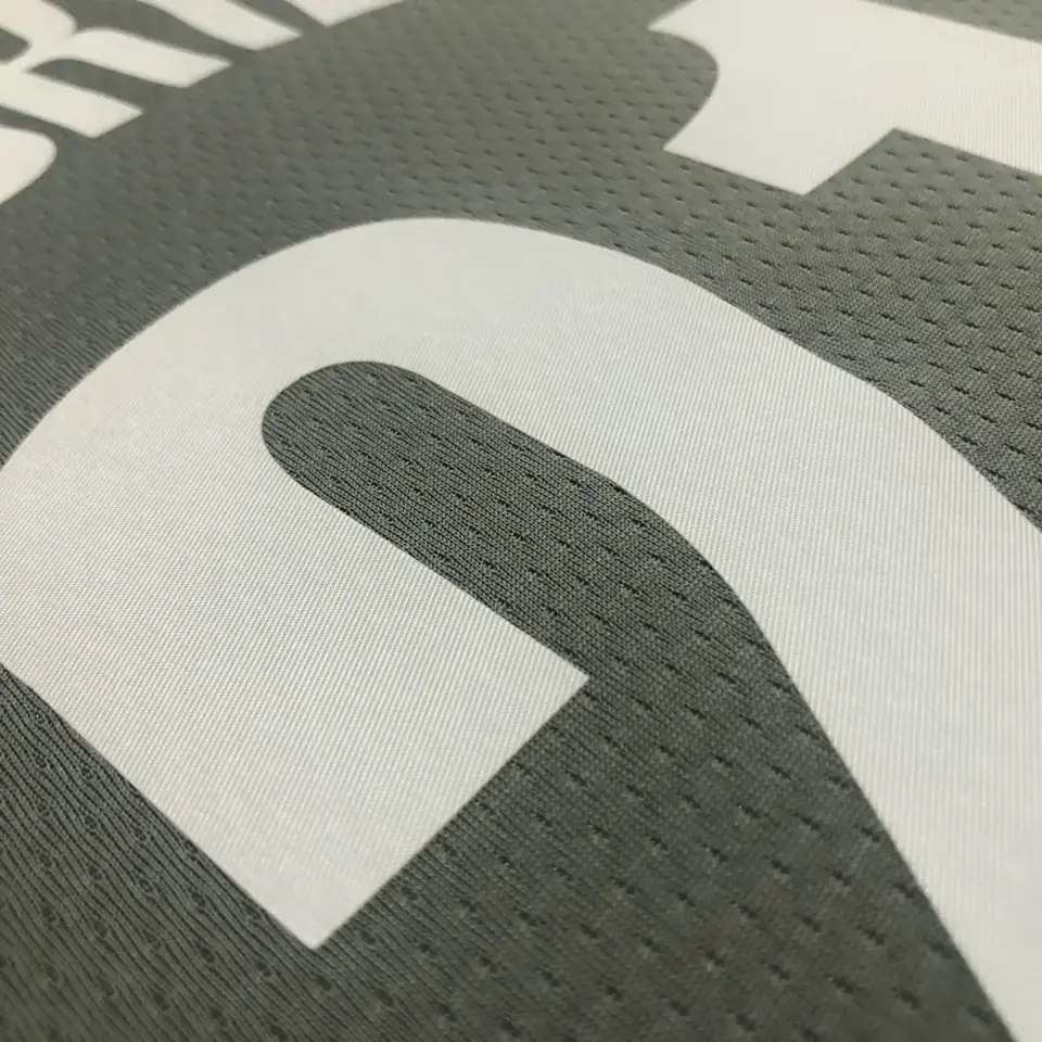 Foto 6 de Nets modelo Jumpman gris número 21 Aldridge