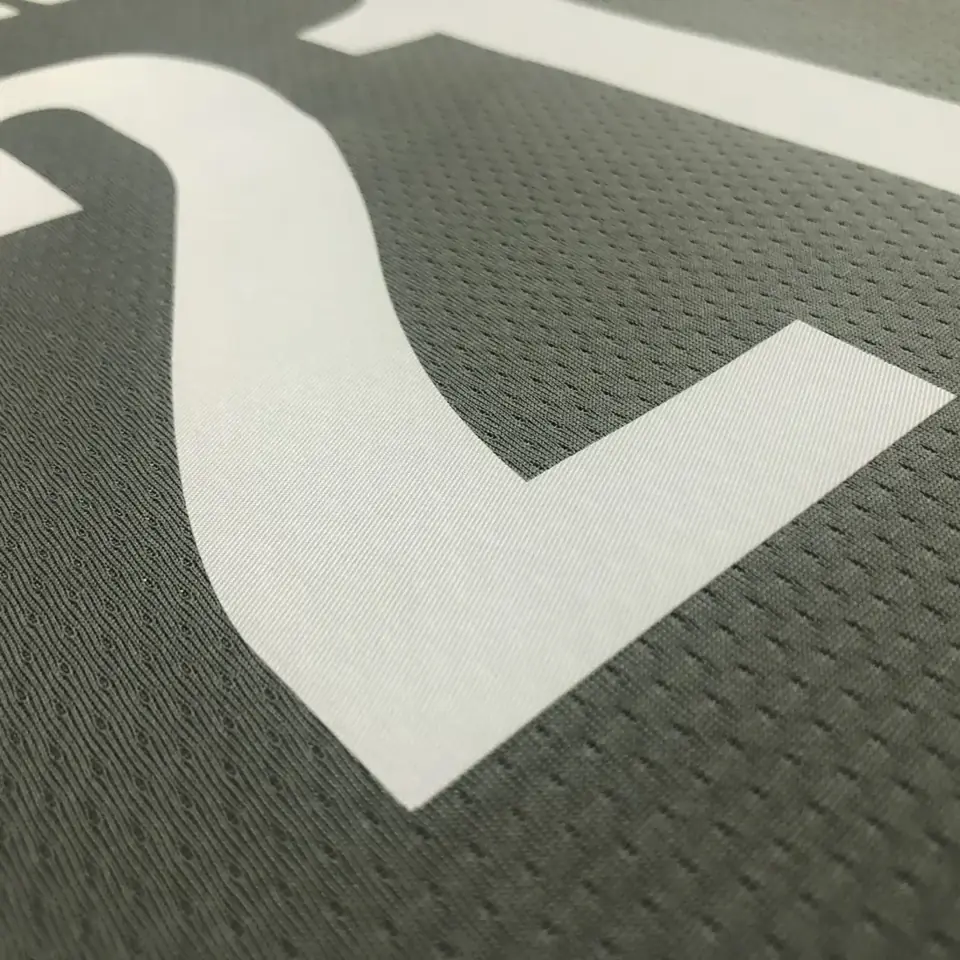 Foto 8 de Nets modelo Jumpman gris número 21 Aldridge
