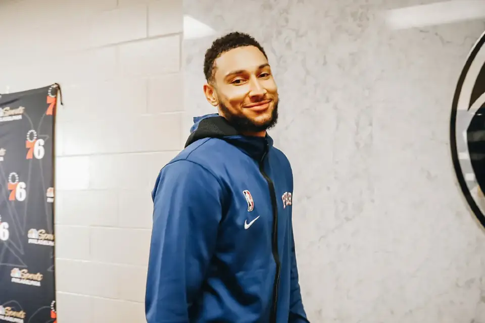 Foto 5 de Producto auténtico de tienda oficial internacional: chaqueta de calentamiento versión de jugador GI de los 76ers de Filadelfia