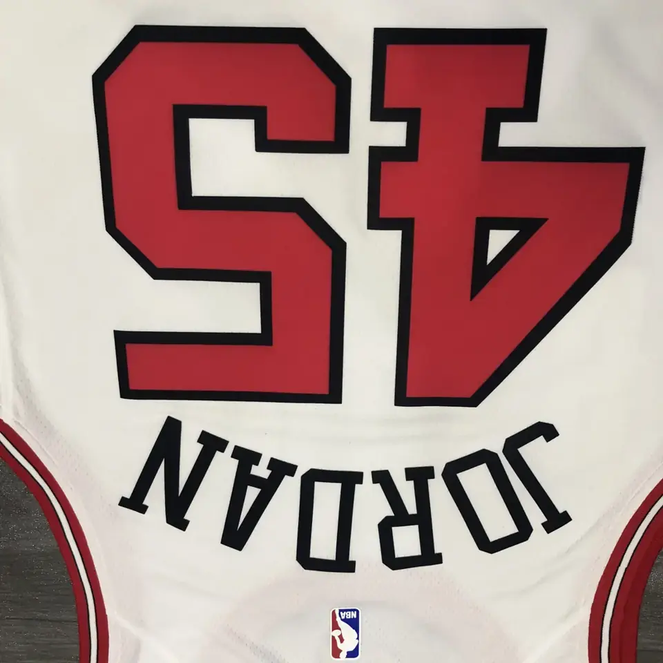 Foto 5 de Bulls cuello redondo blanco nº 45 Michael Jordan