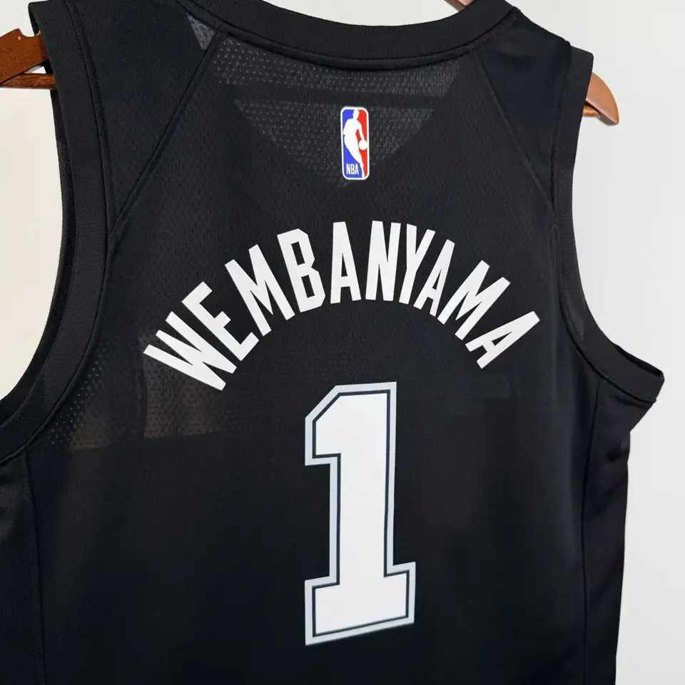 Foto 3 de Temporada 26 Spurs edición ciudad número 1