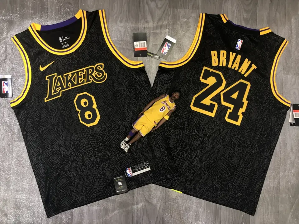 Foto 1 de Los Angeles Lakers estampado de serpiente Kobe Bryant 8 delante y 24 detrás