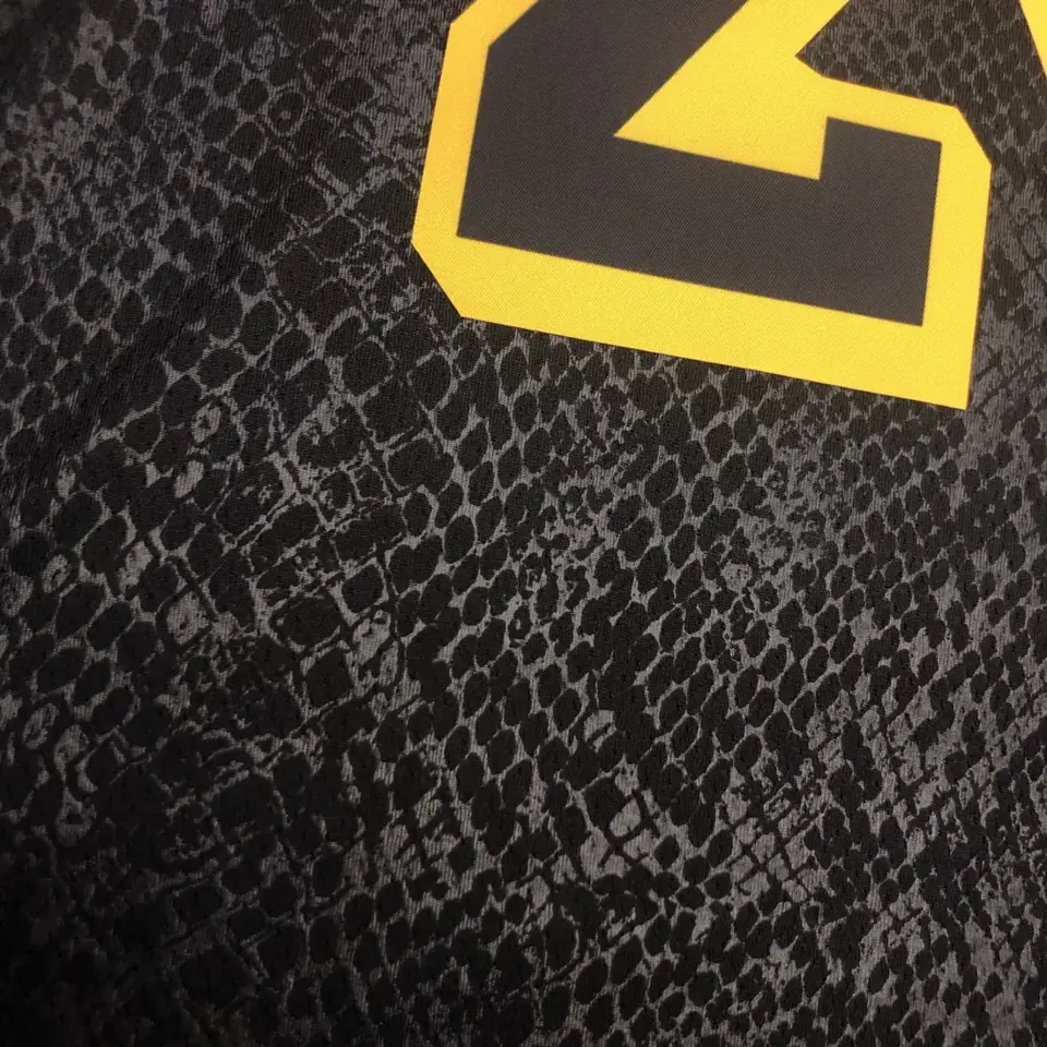Foto 4 de Los Angeles Lakers estampado de serpiente Kobe Bryant 8 delante y 24 detrás