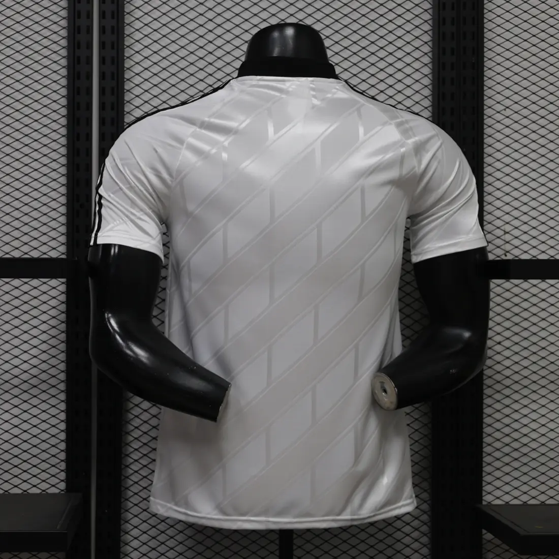 Foto 2 de 26-27 Real Madrid Blanco Casual Retro Tallas S-3XL