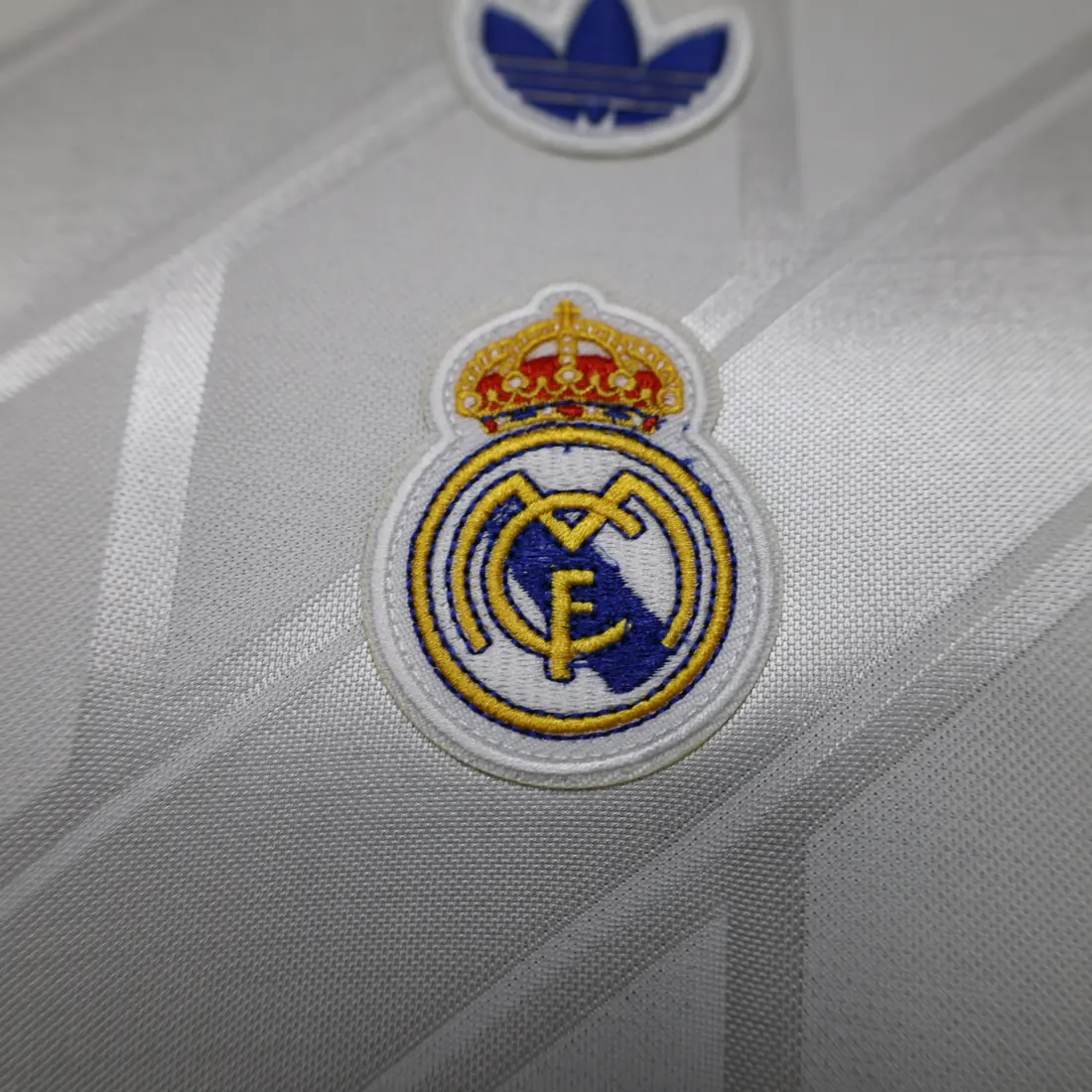 Foto 6 de 26-27 Real Madrid Blanco Casual Retro Tallas S-3XL