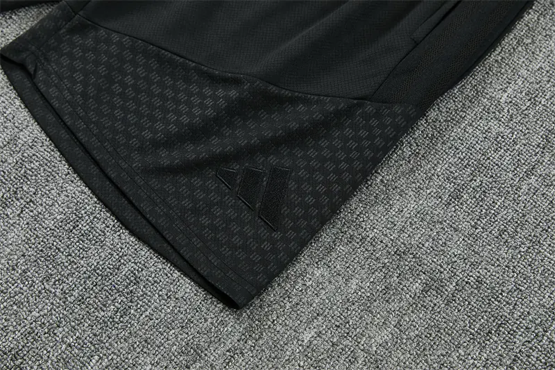 Foto 4 de Camiseta de manga corta 26/27 Real Madrid negro (edición totalmente negra)