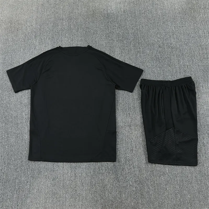 Foto 7 de Camiseta de manga corta 26/27 Real Madrid negro (edición totalmente negra)