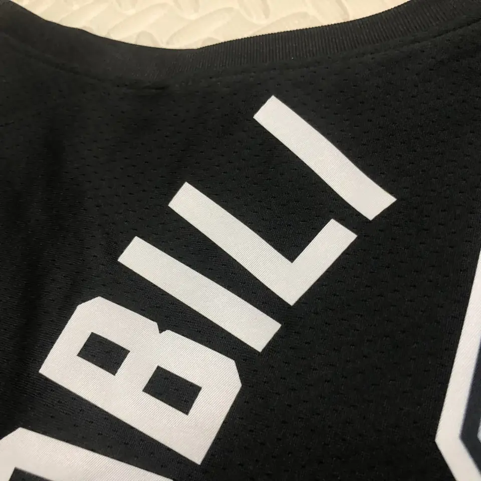 Foto 3 de Temporada 23 Spurs edición Jumpman número 20 Ginóbili