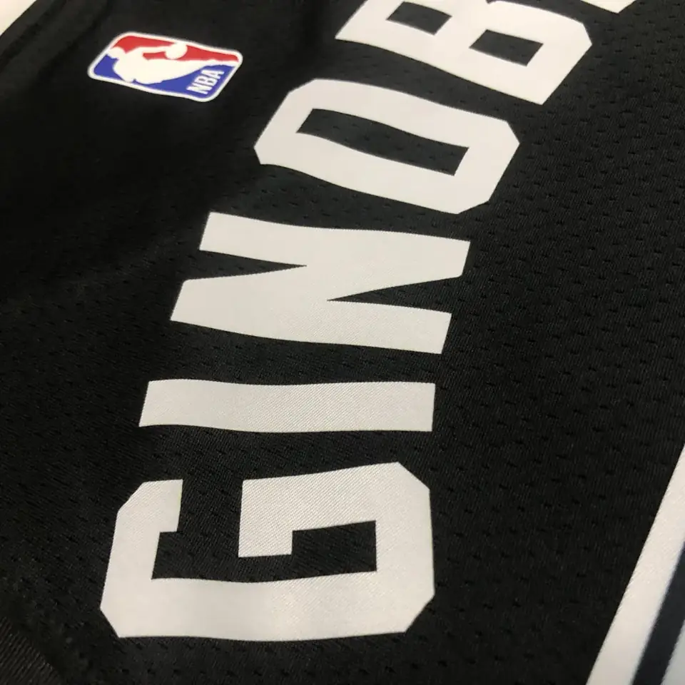 Foto 4 de Temporada 23 Spurs edición Jumpman número 20 Ginóbili