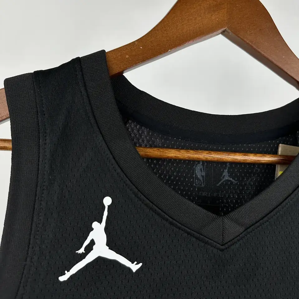 Foto 7 de Temporada 23 Nets versión Jumpman n.º 1 Russell