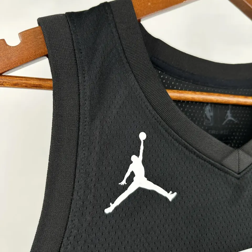 Foto 8 de Temporada 23 Nets versión Jumpman n.º 1 Russell