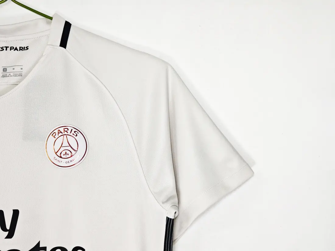 Foto 6 de Temporada 2016/17 Paris Saint-Germain segunda equipación visitante negra retro 8A