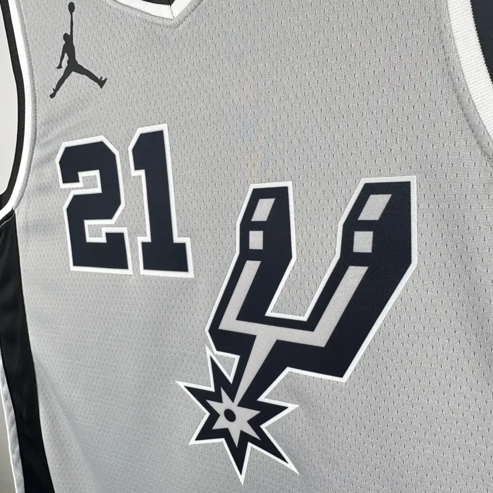 Foto 3 de Temporada 21 Spurs Gris Edición limitada Air Nº 21 Duncan